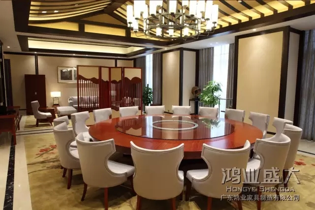 選料上等柔軟且富于韌性，厚度適中，具有冬暖夏涼的效果