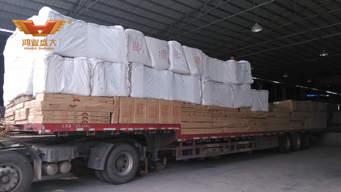 喜訊：  武漢某駕校1000平辦公樓 采購鴻業(yè)辦公家具，今天已發(fā)貨